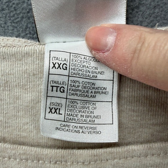 Disney Store Winnie the Pooh Embroidered Boat Neck Top Oatmeal XXL 3/4 Sleeve - Picture 6 of 10